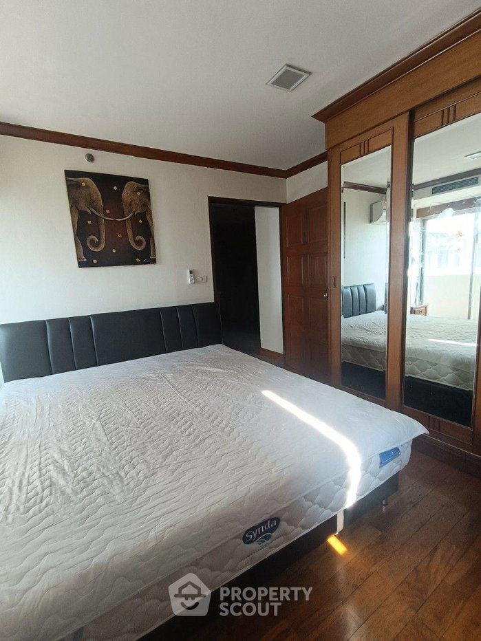 picture 2-BR Condo at Wittayu Complex near BTS Phloen Chit (ID 1529523) - 4/12