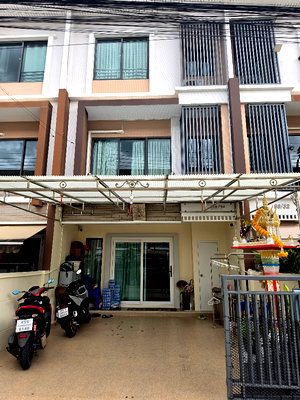ทาวน์โฮม กรุงเทพมหานคร : ขาย ทาวน์เฮ้าส์ อ่อนนุช 36 The Private 3 ห้องนอน 4 ห้องน้ำ