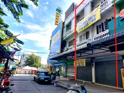 เช่าที่ดิน สะพานใหม่ : อาคารพาณิชย์ 3 ชั้นครึ่ง 2 คูหา หมู่บ้านธนินทร ย่านดอนเมือง ตึกติดถนนใหญ่ วิภาวดีรังสิต 35 