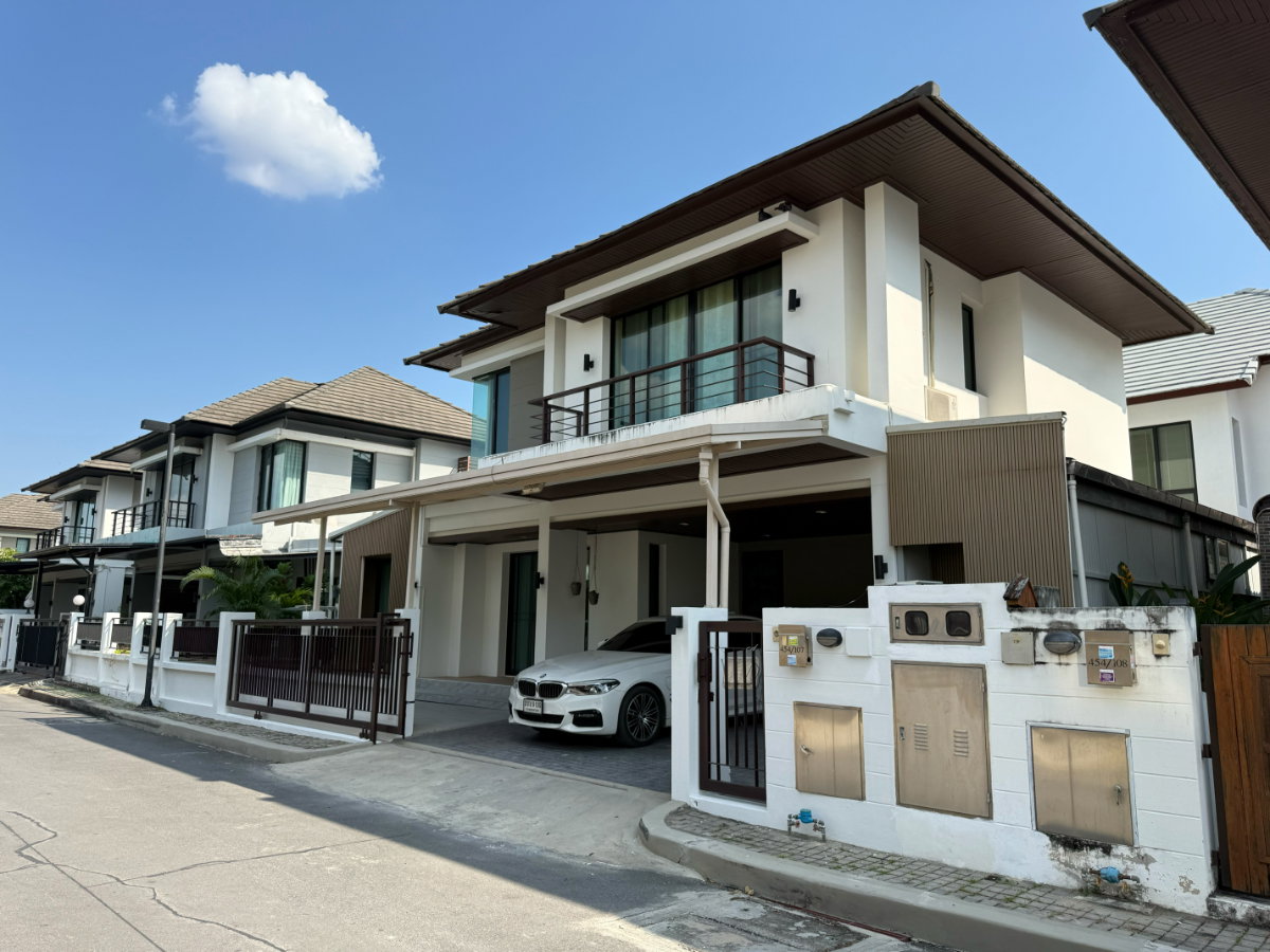 รูป ขายบ้านเดี่ยว Lake View Park วงแหวน–บางนา ต่อเติมครบ มีห้องผู้สูงอายุพร้อมห้องน้ำในตัว ใกล้ Mega Bangna และสนามบินสุวรรณภูมิ - รูปที่ 1/11