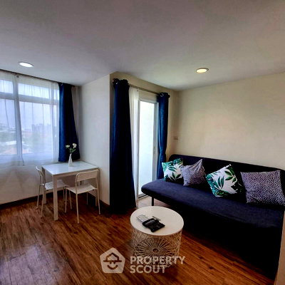 Condos for rent : 2-BR Condo For Rent, J.W. Boulevard Srivara, Phlapphla, Near Bangkok (ID 2909730)