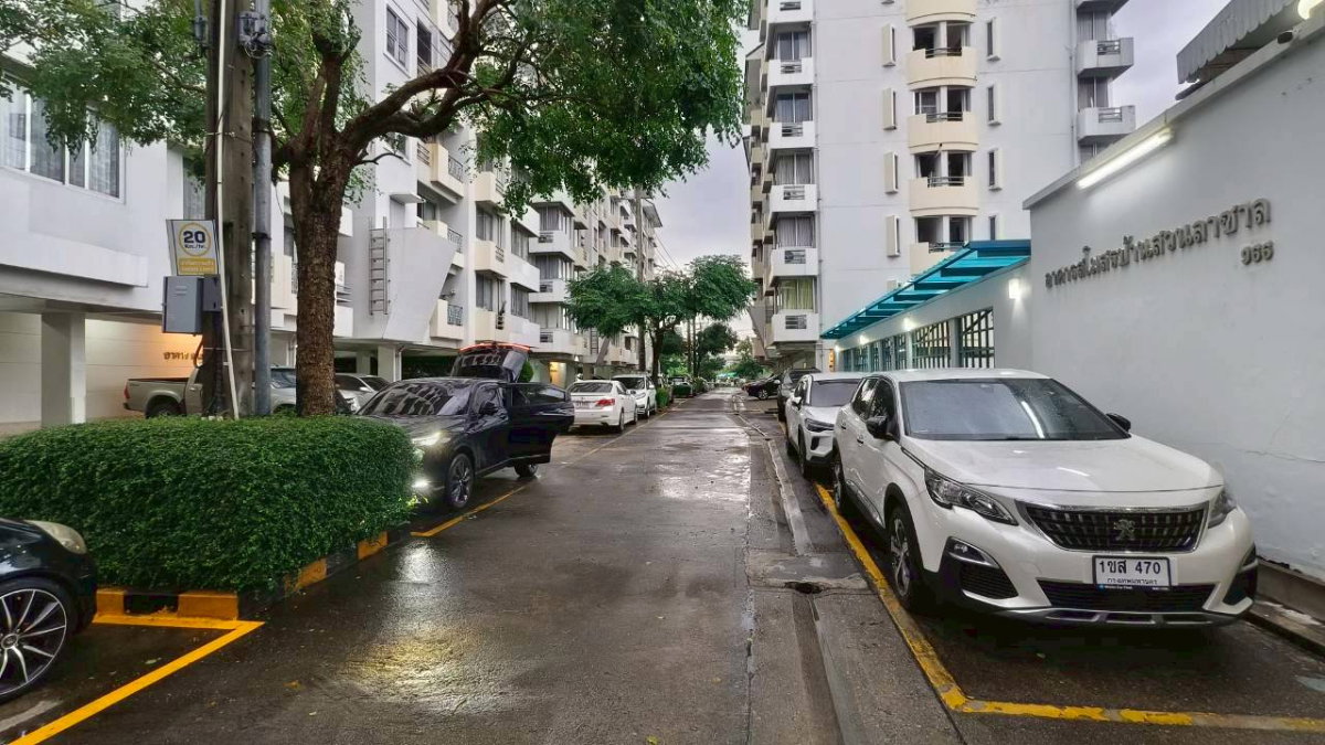 รูป คอนโดบ้านสวนลาซาล  (Baan Suan La Salle )  2นอน 1 น้ำ 60 ตรม.  ถนนลาซาล (สุขุมวิท 105)ใกล้โรงพยาบาลศิครินทร์ ใกล้ MRT ศรีลาซาล เพียงแค่ 350 ม. - รูปที่ 3/20