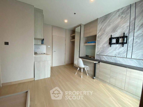 1-BR Condo at Lumpini Park Phaholyothin 32 near BTS Sena Nikhom (ID 465604)
