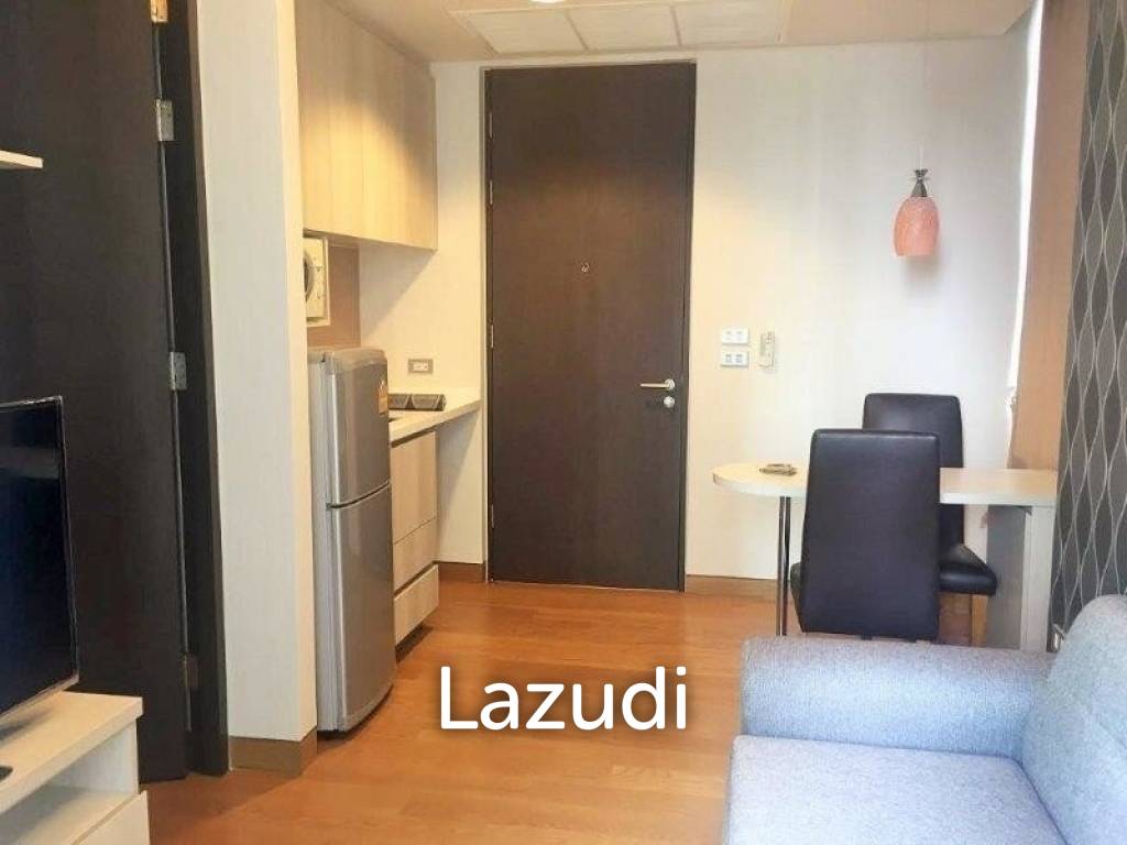 รูป The Lumpini 24 / Condo For Sale / 1 Bedroom / 29 SQM / BTS Phrom Phong / Bangkok - รูปที่ 7/12