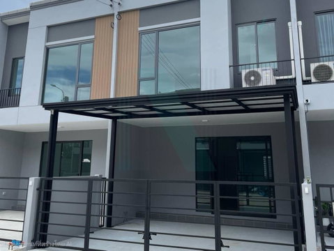 For Rent 2-story Townhouse PLENO SUKHUMVIT - BANGNA 2 3 bedroom 2 bathroom