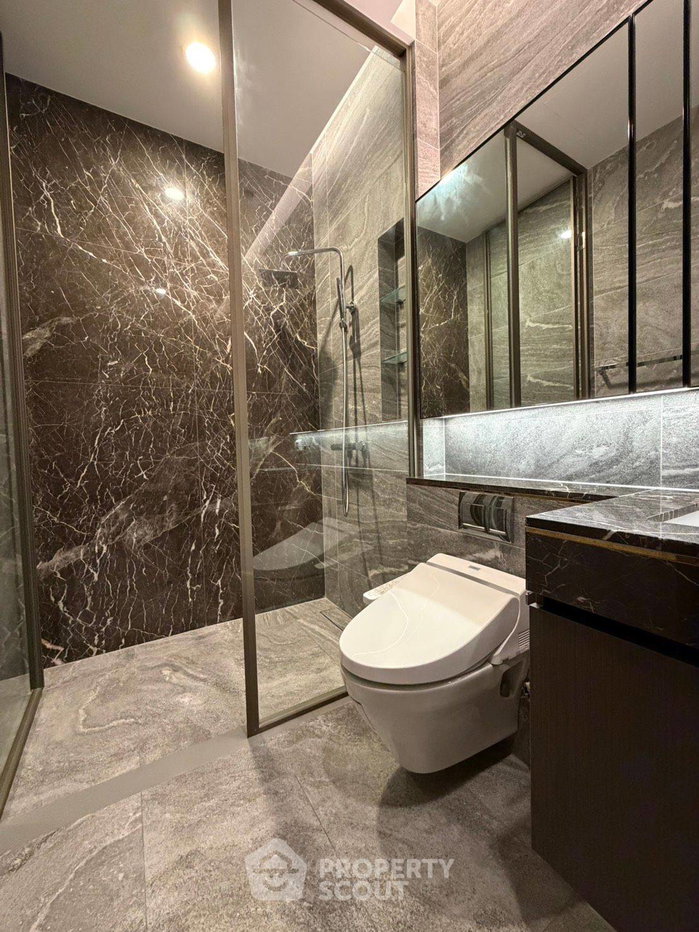 รูป คอนโด 1-ห้องนอน ที่ ดิ เอส สุขุมวิท 36 ใกล้ BTS ทองหล่อ (ID 2443442) - รูปที่ 4/5