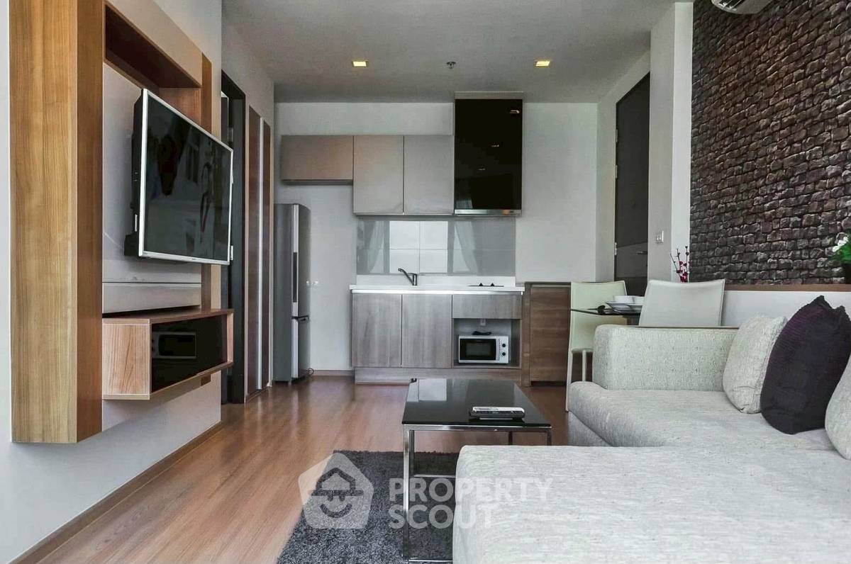 รูป คอนโด 1-ห้องนอน ที่ ริธึ่ม สาทร ใกล้ BTS สะพานตากสิน (ID 2904913) - รูปที่ 8/9