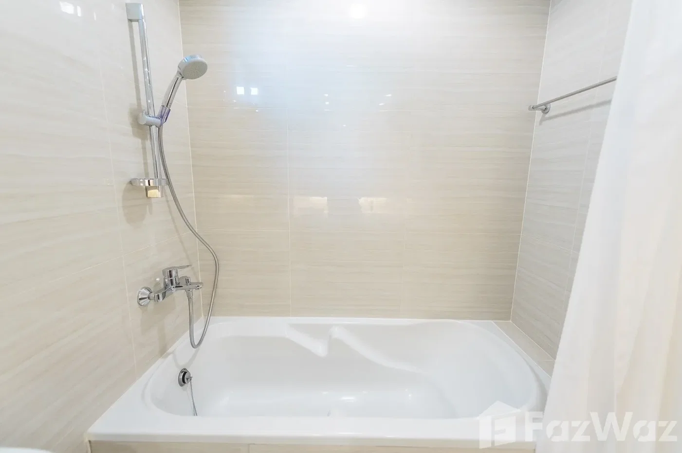 รูป คอนโดให้เช่า 2 ห้องนอน ในโครงการ บางกอก การ์เด้น 5576855 - รูปที่ 23/23
