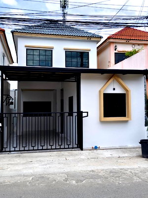 บ้านเดี่ยว เขตหนองจอก : บ้านเดี่ยว  หนองจอก เลียบวารี  หมู่บ้านอมรทรัพย์ นัดชมบ้าน 085-318-6868 คุณวา