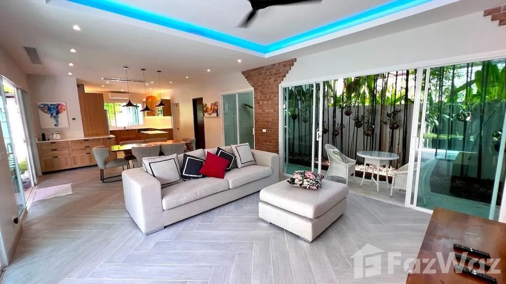 รูป วิลล่าให้เช่า 4 ห้องนอน ใน ราไวย์, ภูเก็ต 1846552 - รูปที่ 2/27