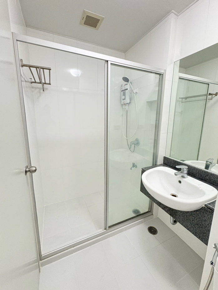 picture Condo for Rent – The Parkland Srinakarin Lakeside  - 11/14