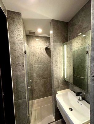 Condos for rent : 😊🙏 For Rent: Noble Around Ari 🏢 Beautiful view, 1 bedroom, 1 bathroom 🛏️ Size 27 sq.m., 31st floor 🔥 Rent only 19,000 baht/month ❗