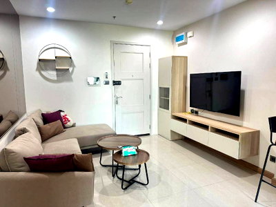 Condos for rent : ✅ SLV2111  ✅ Line : @p2nproperty