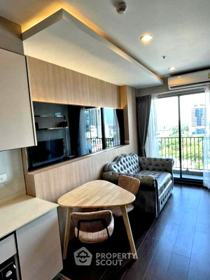 Condos for rent : 1-BR Condo at C Ekkamai near ARL Ramkhamhaeng (ID 2908793)