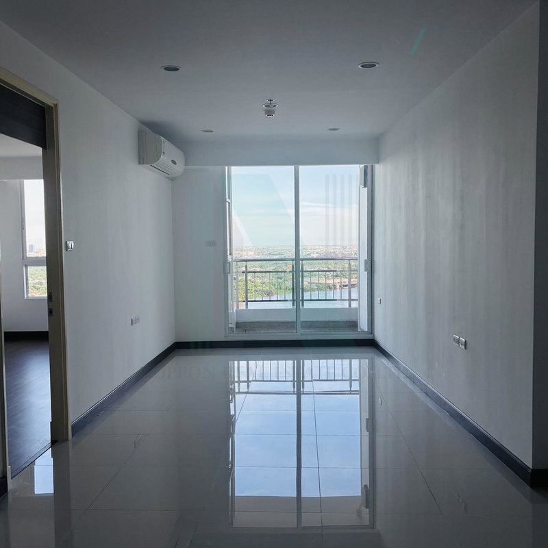 Condos for sale : For Sell Condo SUPALAI PRIMA RIVA Building 1, Floor 33,1 bed room, Room size 62.00 sqm