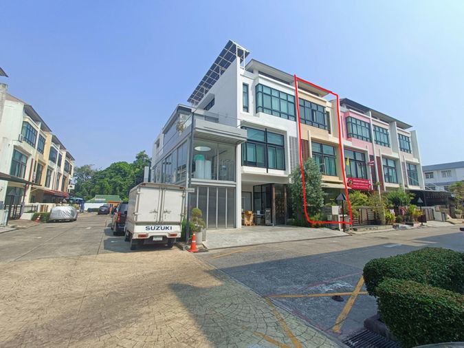 ขายโฮมออฟฟิศ 3 ห้องนอน 300 ตร.ม. 24.8 ตร.ว. เดอะ ฮาบิแทท ศรีวรา