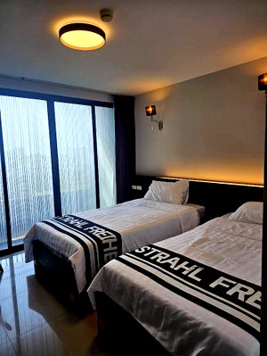 Condos for sale Bang Sarey Beach : Ready-to-move-in condo for sale at Baan Bangsaray   Twin-bed unit  Size: 27.96 sq.m.   Near Bang Saray Beach, Chonburi 