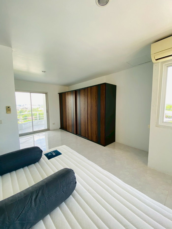 picture large condo 70m² for rent in middle of city - 23/32