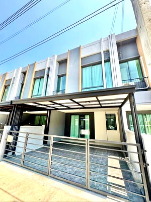 เช่าทาวน์โฮม นิคมบางปู(เหนือ) : ให้เช่าบ้าน พลีโน่ สุขุมวิท-บางนา 4 (Pleno Sukhumvit-Bangna 4) ใกล้เมกา บางนา 