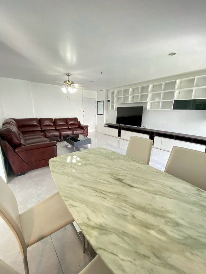 picture large condo 70m² for rent in middle of city - 17/32