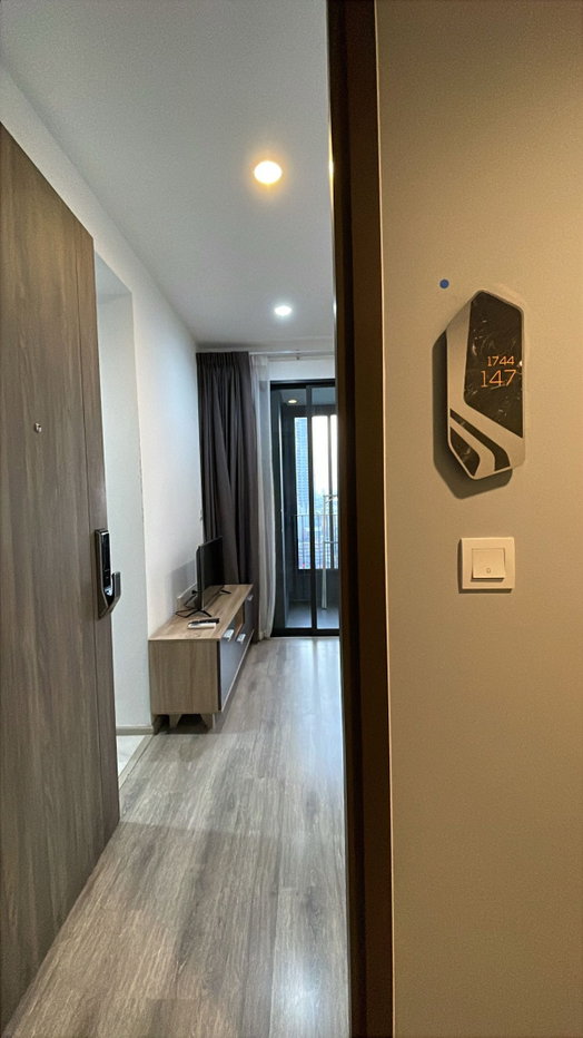 รูป ไอดิโอ โมบิ อโศก | 1 นอน 30 ตร.ม. ชั้น 15 |  MRT เพชรบุรี | **ค่าเช่า 20,000 นัดชม แอดไลน์ ID : @property.ma - รูปที่ 1/6