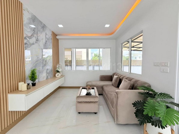 picture FOR SALE  HOUSE PROPERTY  3390000 BAHT. - 3/8