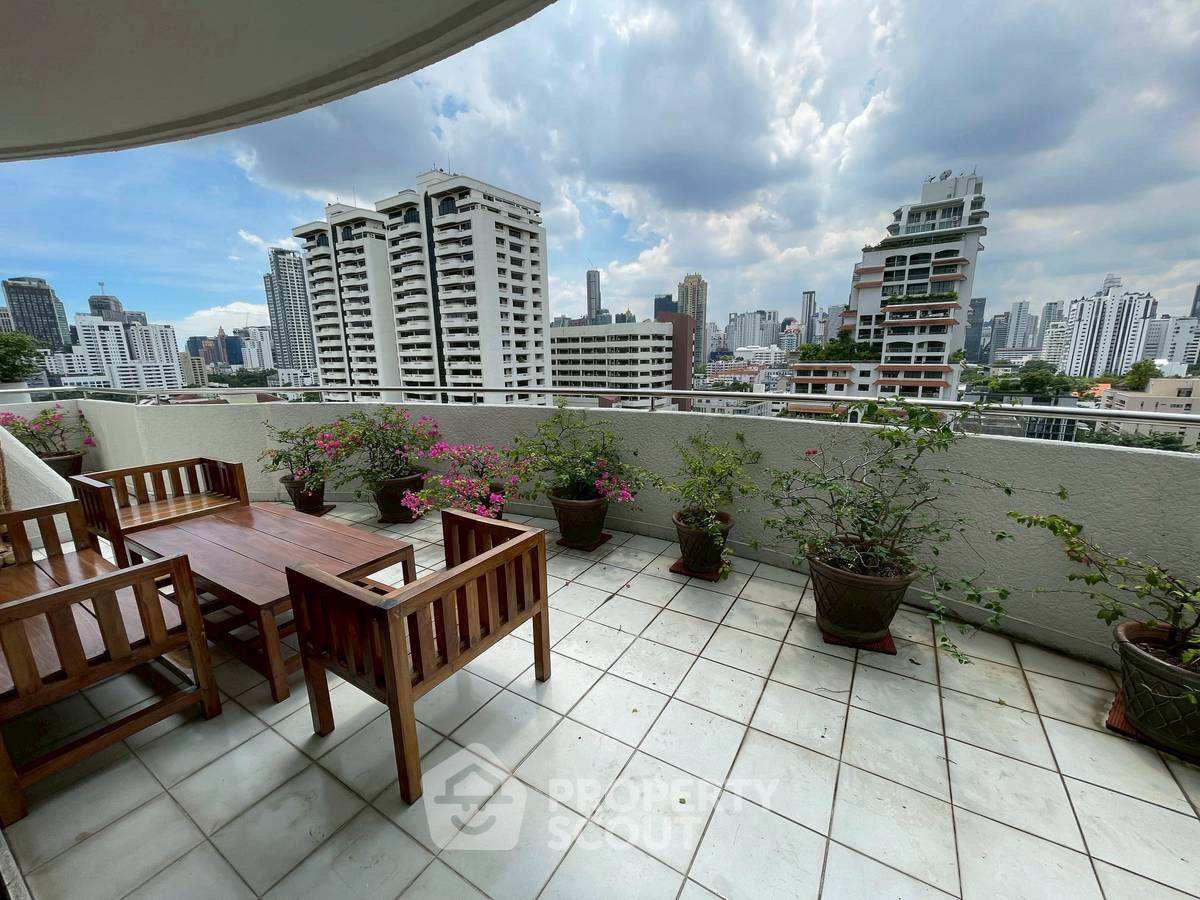 รูป คอนโด 2-ห้องนอน ที่ ศุภาลัย เพลส สุขุมวิท 39 ใกล้ BTS พร้อมพงษ์ (ID 2909736) - รูปที่ 8/20