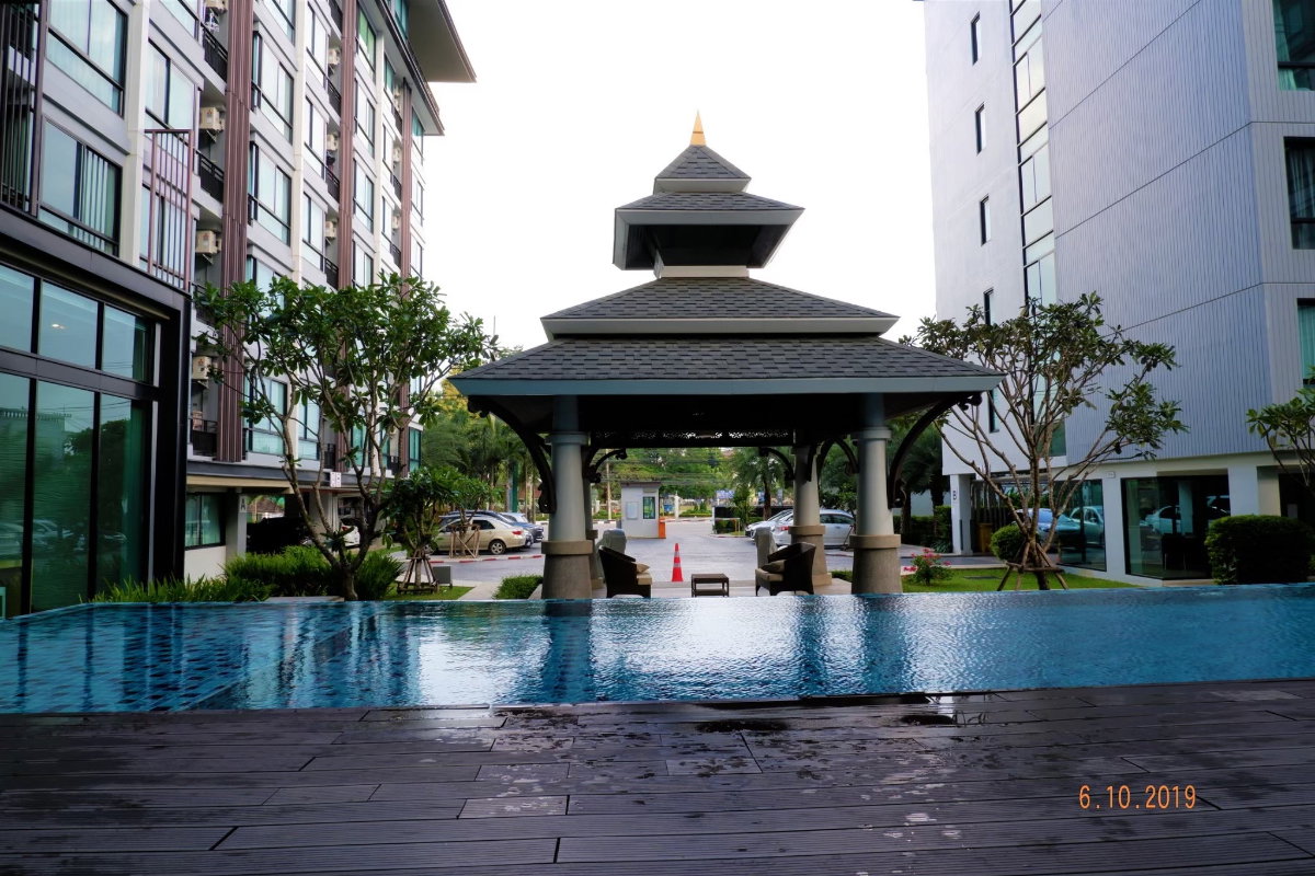 picture Q House condo fore rent 7,500/month! - 8/10