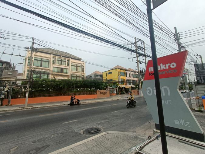 ขายโฮมออฟฟิศ 3 ห้องนอน 300 ตร.ม. 24.8 ตร.ว. เดอะ ฮาบิแทท ศรีวรา