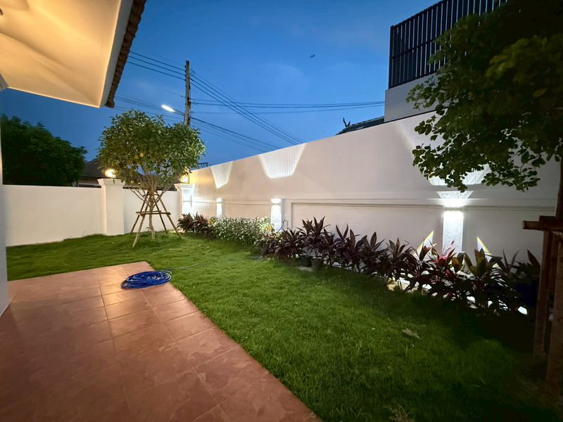 รูป ขายบ้านเดี่ยวหลังใหญ่สวยหรู พื้นที่เยอะ 4 ห้องนอน แหลมฉบัง ศรีราช - รูปที่ 5/20