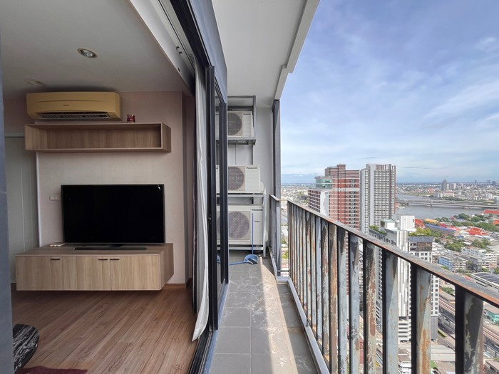 รูป ⭐⭐ให้เช่าห้องสวย!! คอนโด The Tree Interchange 2Bed 63 ตรม.ชั้น 40 ตึก A ใกล้ SCG บางซื่อ⭐⭐ สอบถาม LINE ID: @atfirm📲 - รูปที่ 5/22