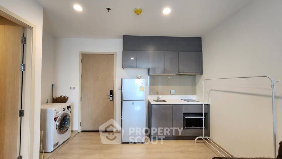 picture 1-BR Condo at Rhythm Asoke Ll near MRT Phra Ram 9 (ID 2908918) - 14/17