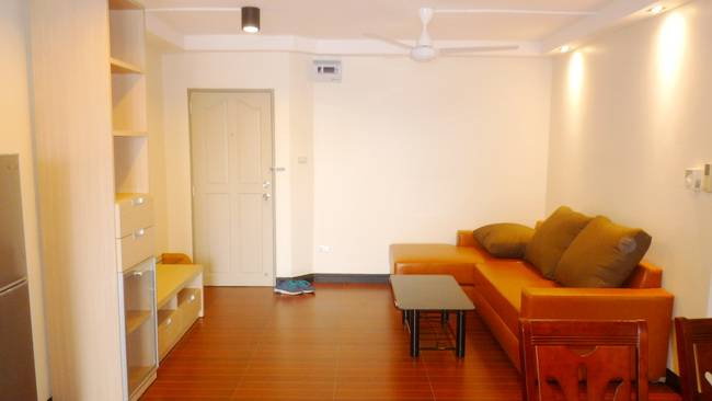 picture Condo for rent, Silom Suite Condominium, corner unit. - 5/10
