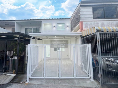 ขายทาวน์เฮ้าส์/ทาวน์โฮม  บ้าน บก.ทหารสูงสุด รีโนเวทใหม่ รามอินทรา เขต คันนายาว กรุงเทพ CX-155549 ✅ ทักไลน์ @connexproperty ตอบทันที ทีมงานมืออาชีพ ✅