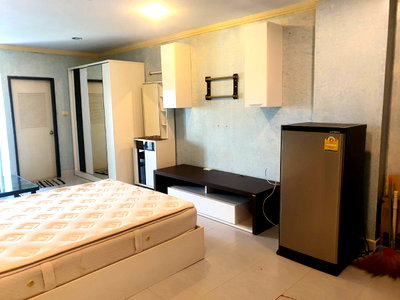 คอนโดให้เช่า : ให้เช่าคอนโดโรจนะคอนโด-พลาซ่า Rojana Condo - Plaza