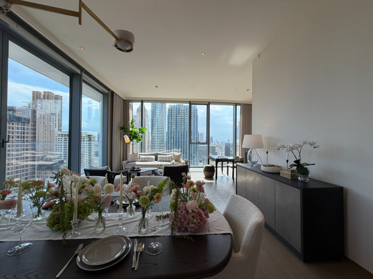 picture SCOPE Langsuan Own a Masterpiece Residence in the Heart of Langsuan An Exquisite 2-Bedroom Residence Curated with Signature Furnishings by Chanintr - 2/8