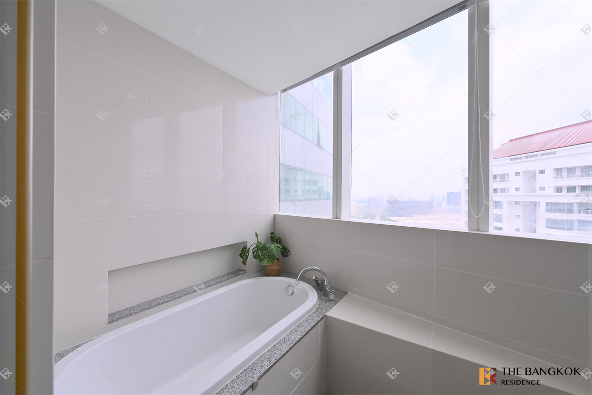 picture Millennium Residence - 5/10