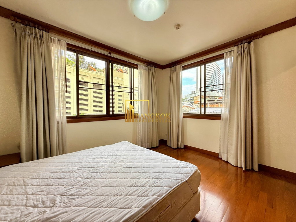 รูป Spacious 4 Bedroom Apartment For Rent in Asoke Area - BR21347AP - รูปที่ 25/54