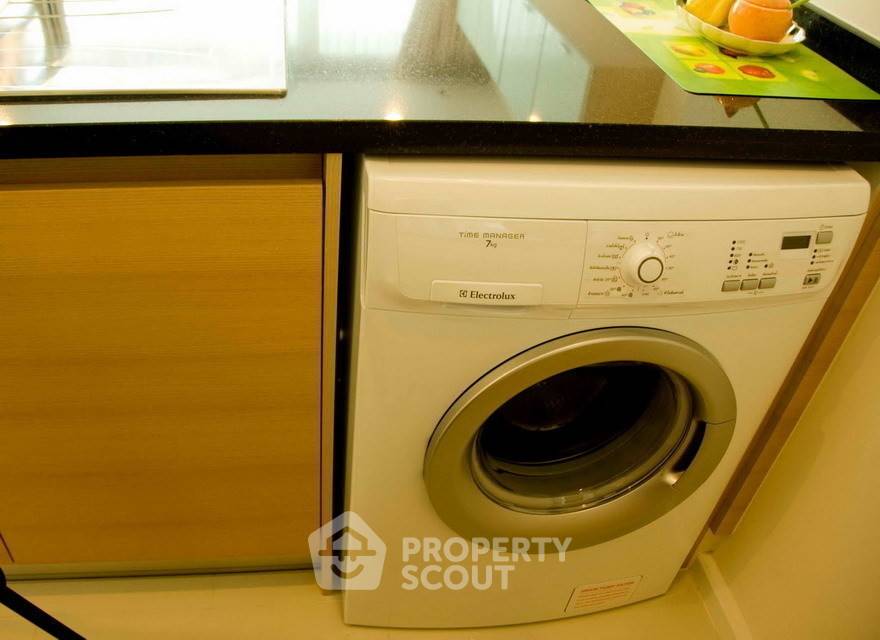 รูป คอนโด 1-ห้องนอน ที่ วินด์ สุขุมวิท 23 ใกล้ BTS อโศก (ID 384370) - รูปที่ 8/10
