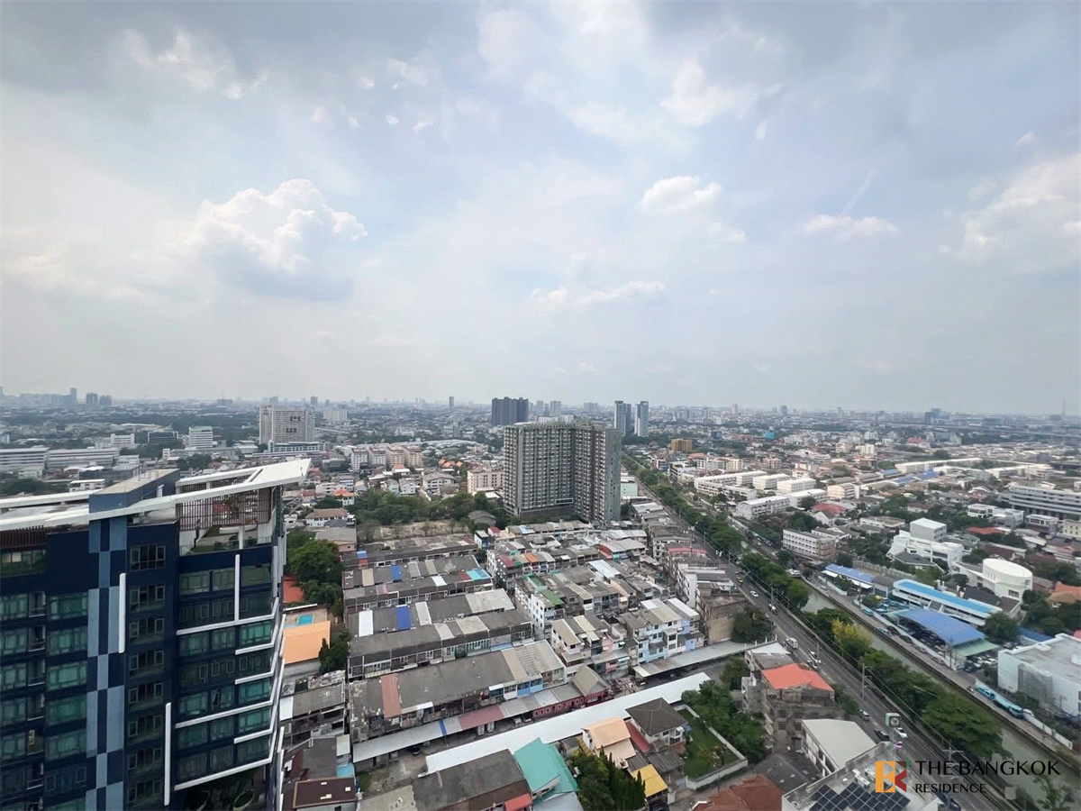 รูป เมโทร สกาย ประชาชื่น สะดวกมากขึ้น พักผ่อนได้เต็มที่ ใกล้ SRT สถานีบางซ่อน - รูปที่ 1/9