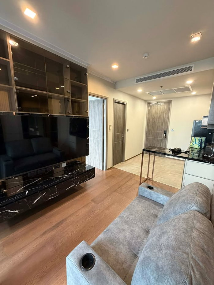 picture Condo for Rent !! Ideo Q Victory - 5/7