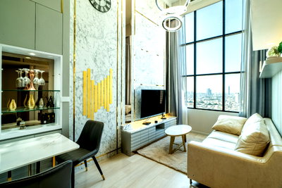 ขายคอนโด : คอนโดลงทุนสาทร Knightsbridge Duplex ชั้น 32 ค่าเช่า 36K ROI 6.4% - U1895947