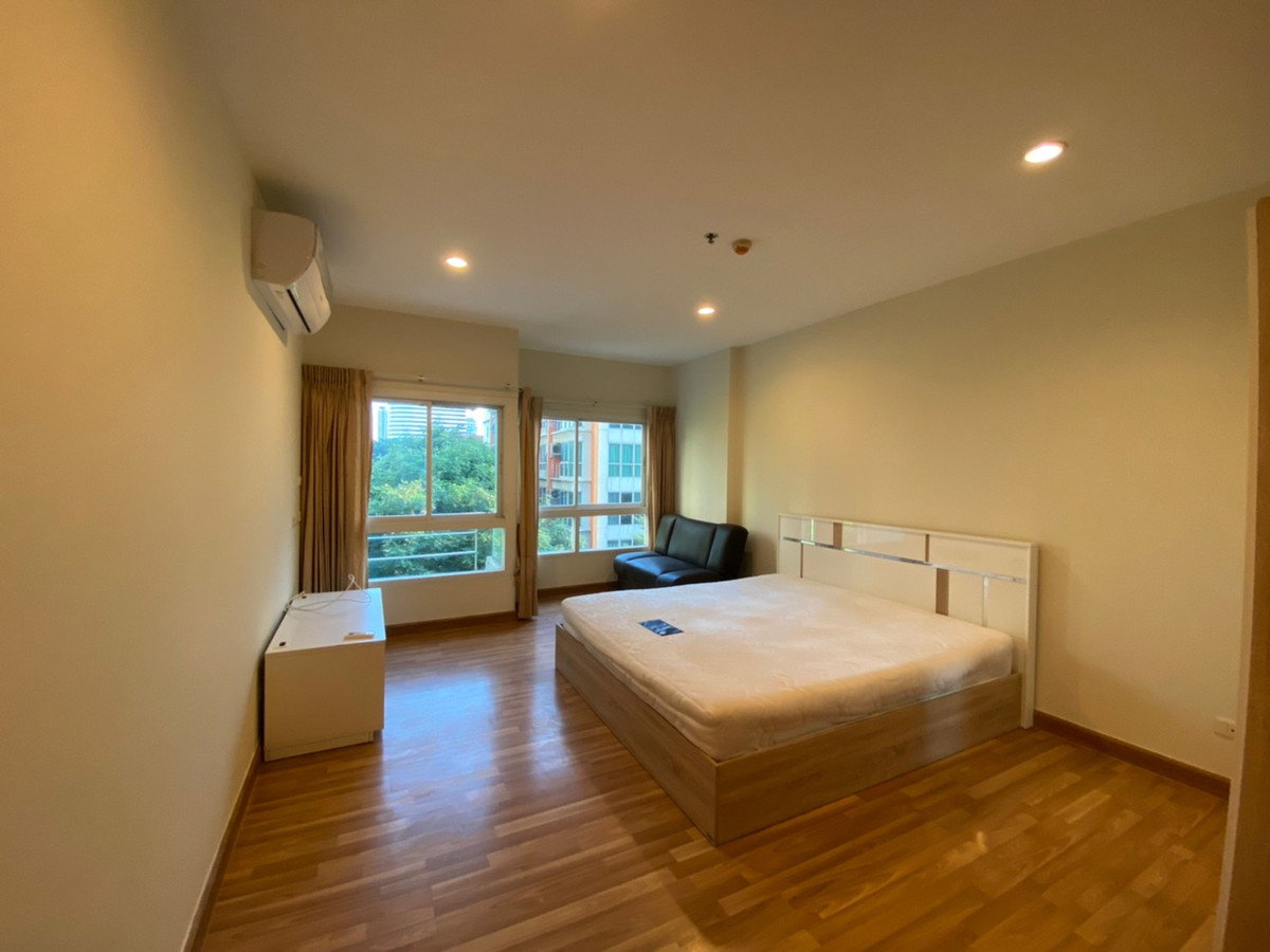 PG Rama 9 1 Bed 1 Bath 32 sq.m. Please Add LINE ID @806qphgn o8415o5483