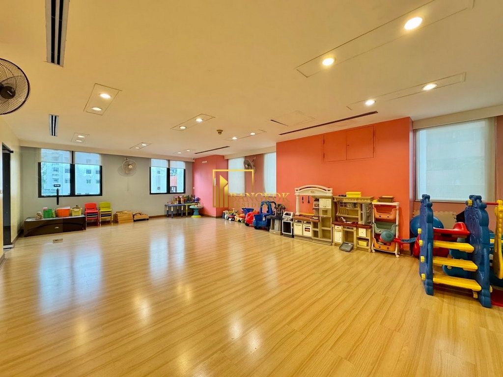 รูป Contemporary 2 Bedroom Apartment in Asoke Area - BR21245AP - รูปที่ 29/34