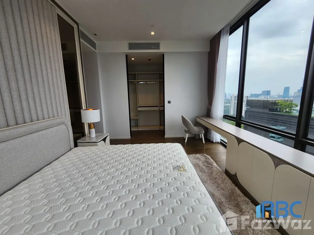 picture 2 Bedroom Condo for rent at Muniq Langsuan 1085994 - 13/17