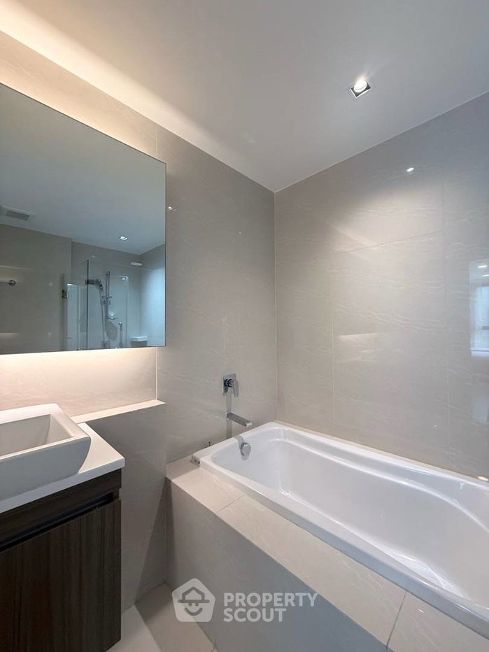 picture 2-BR Condo at Vtara 36 near BTS Thong Lor (ID 2910518) - 6/30