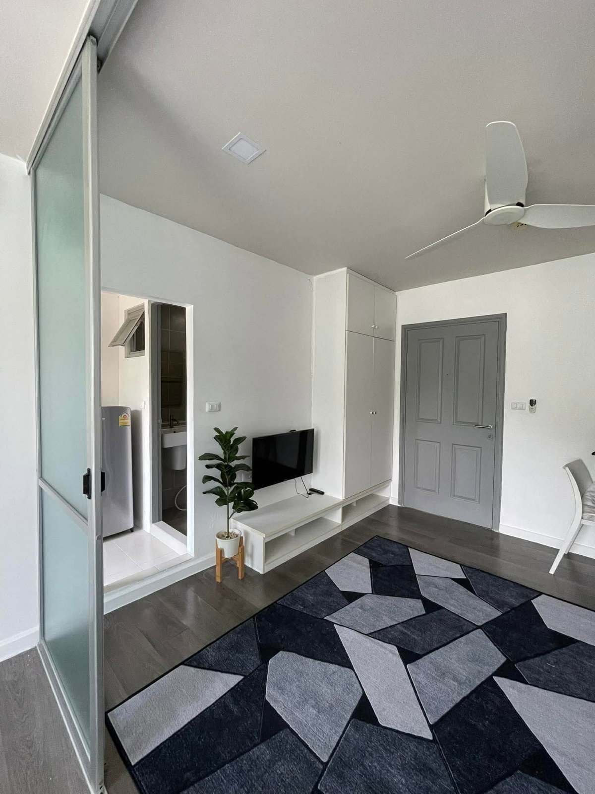Dcondo campus resort For Sale Size: 30 sqm, 4th Floor - image 2