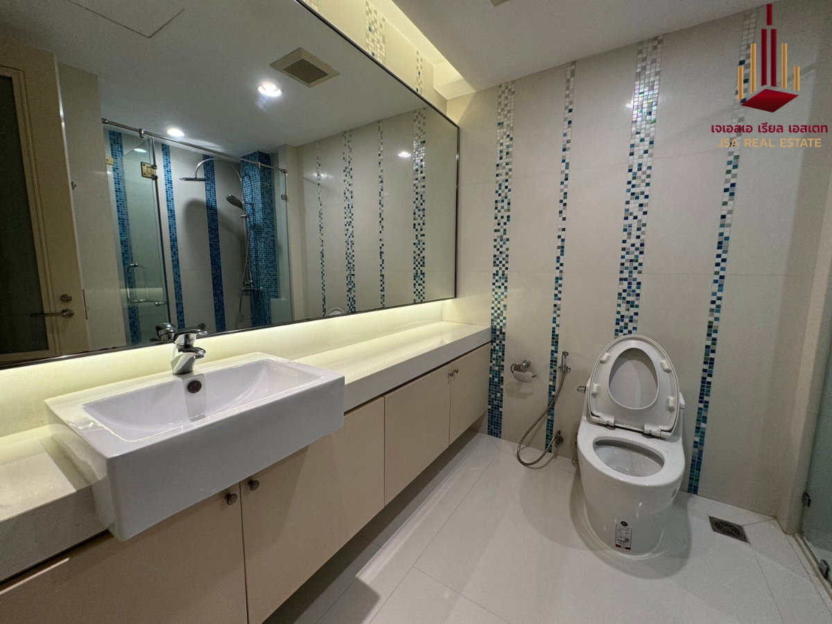 picture ✨ For Sale :  Sathorn Garden Condo ✨  💰 Only 69,000,000 THB - 15/15