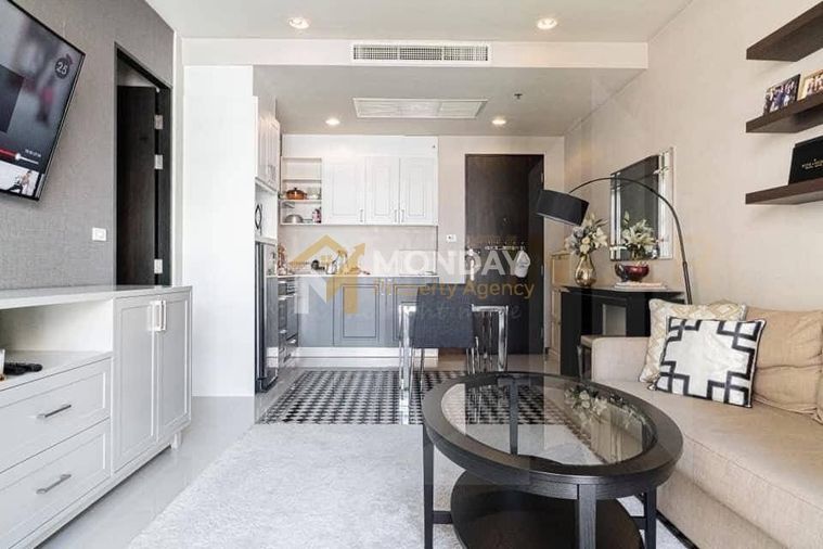 1-bed condo for rent, 60 sqm, The Address Art Deco Chidlom