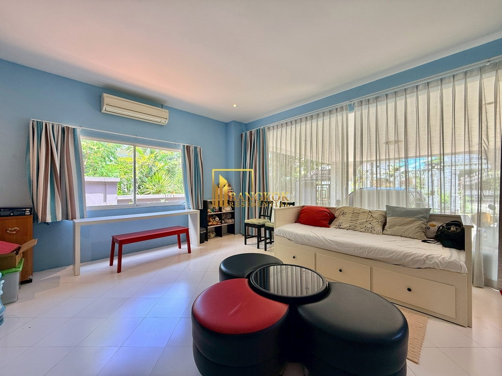 รูป Renovated 5 Bedroom House For Rent in Phra Khanong Area - BR28318SH - รูปที่ 17/47
